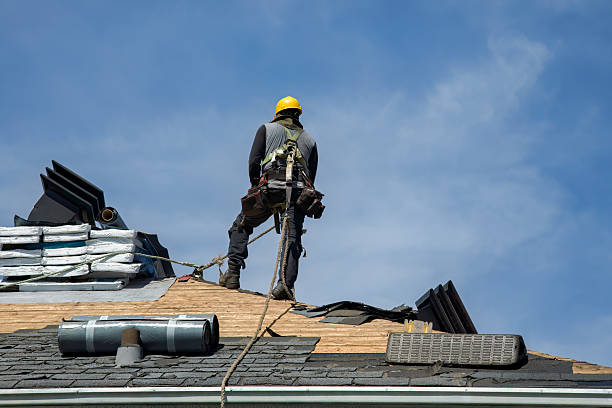 Professional Roofing technician working in Hopkinton, IA